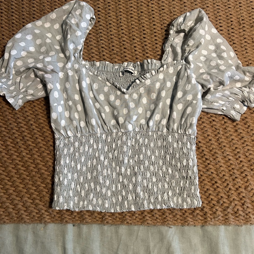 Abercrombie & Fitch 100% cotton blouse
